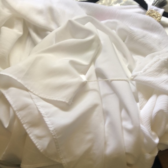 Lilly Pulitzer size large white dress with gold. - Picture 11 of 14